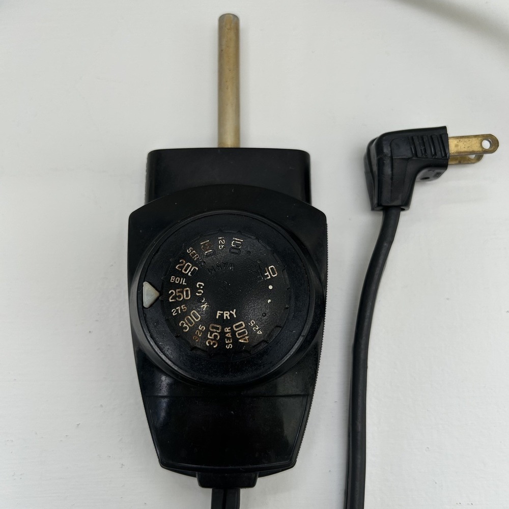 Vtg Farberware Perfect Heat Control Electric Skillet Power Cord 100-AC - Tested